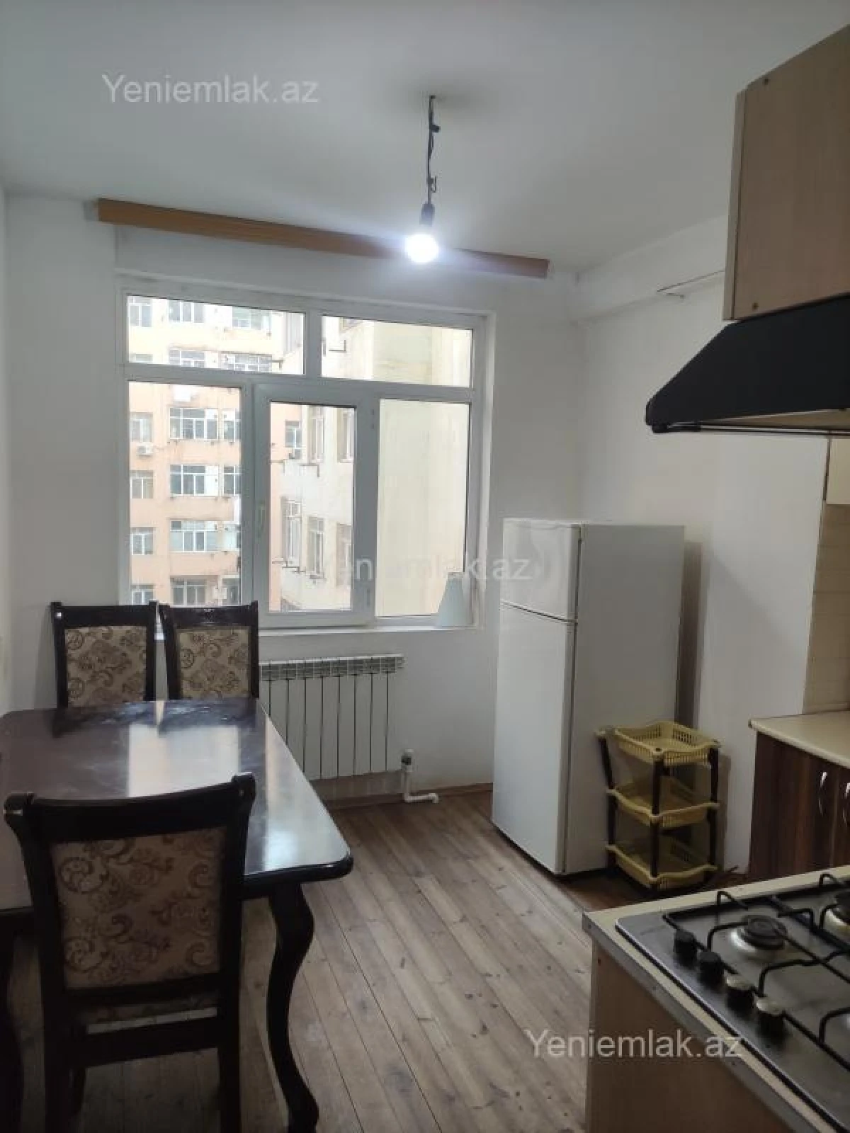 Satılır 3 otaqlı yeni tikili 83 m²