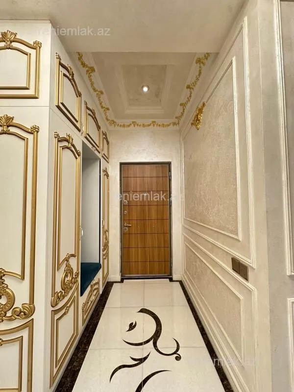 Satılır 2 otaqlı yeni tikili 70 m²