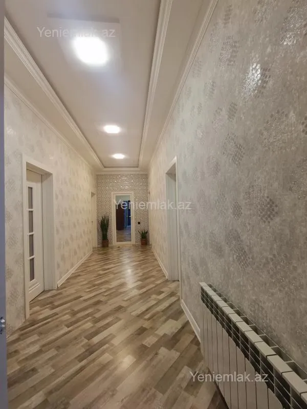 Satılır 3 otaqlı həyət evi 130 m²