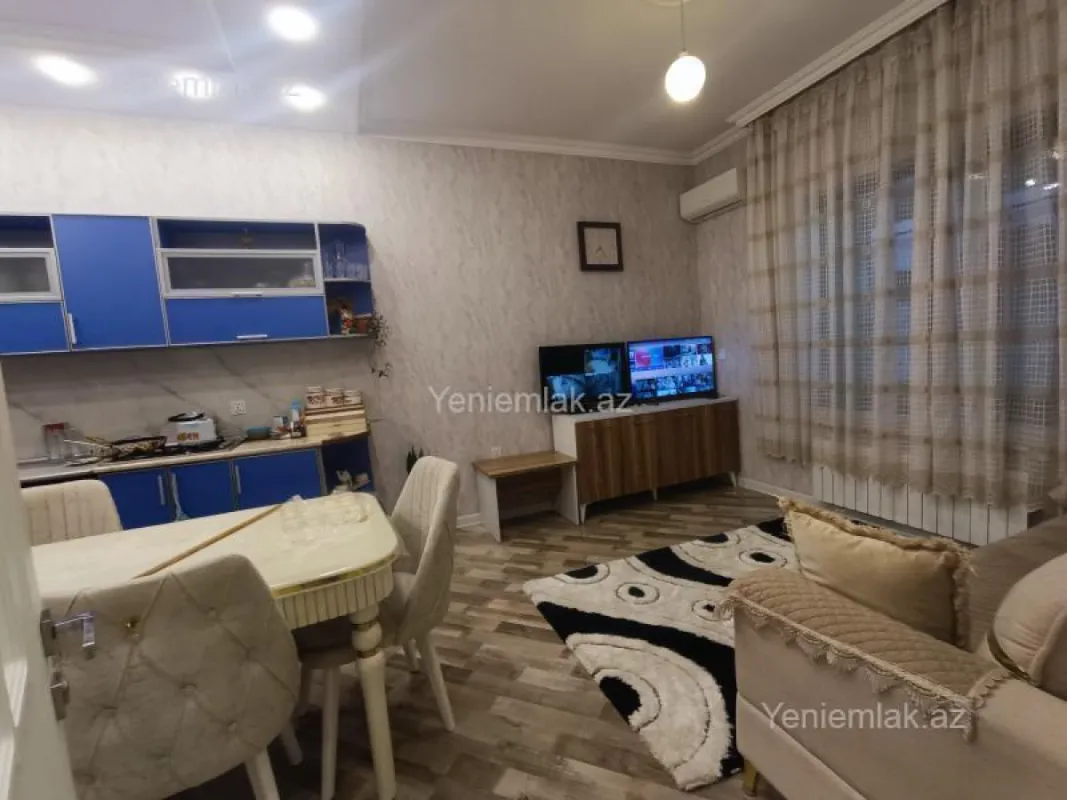 Satılır 3 otaqlı həyət evi 130 m²