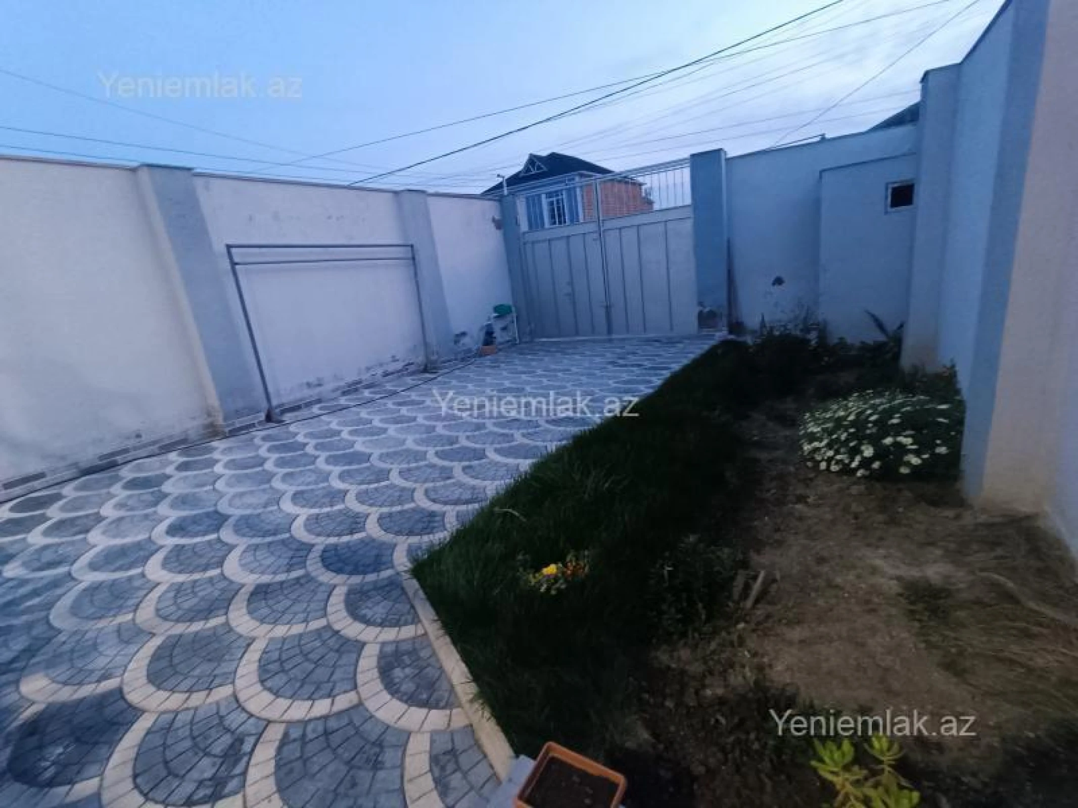 Satılır 3 otaqlı həyət evi 130 m²