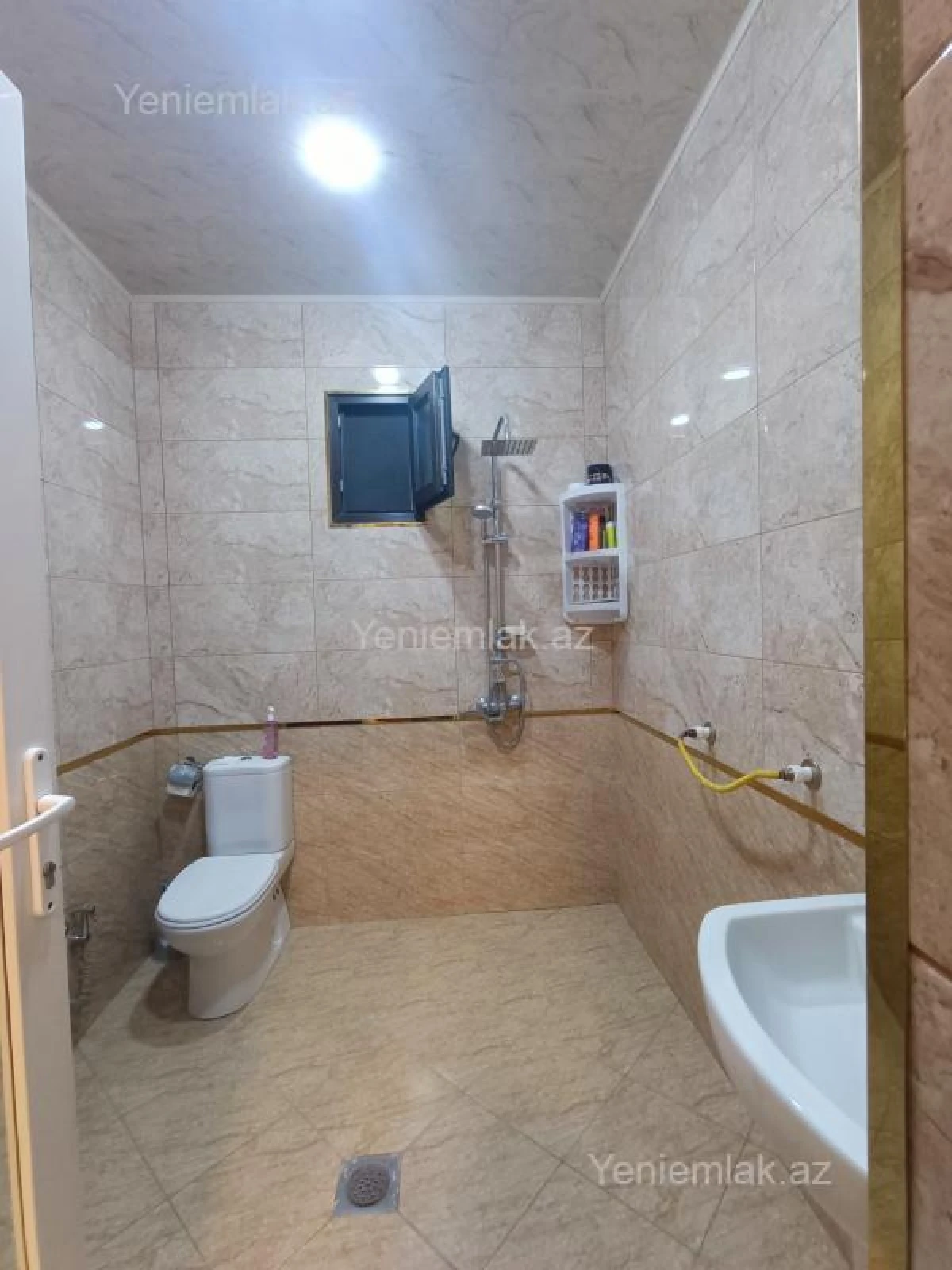 Satılır 3 otaqlı həyət evi 130 m²