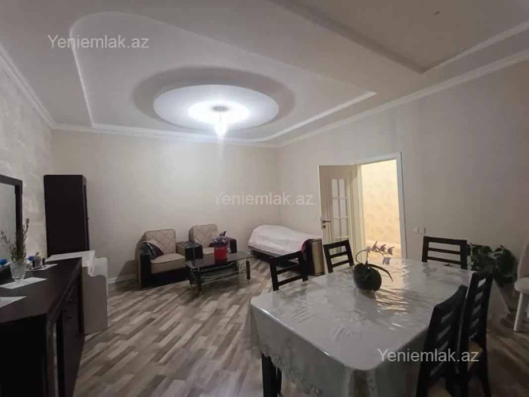 Satılır 3 otaqlı həyət evi 130 m²
