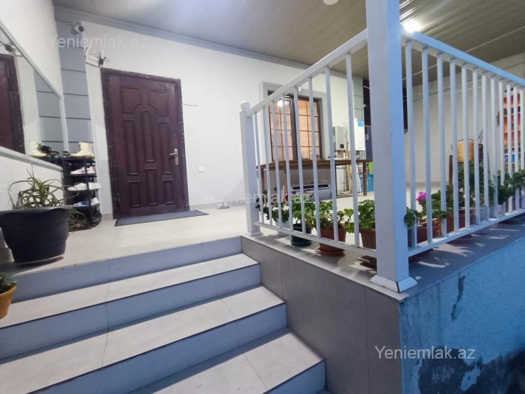 Satılır 3 otaqlı həyət evi 130 m²