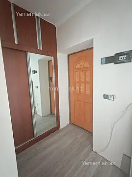 Satılır 1 otaqlı köhnə tikili 30 m²