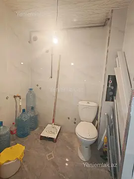 Satılır 1 otaqlı köhnə tikili 30 m²