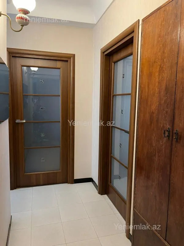 Satılır 3 otaqlı köhnə tikili 60 m²