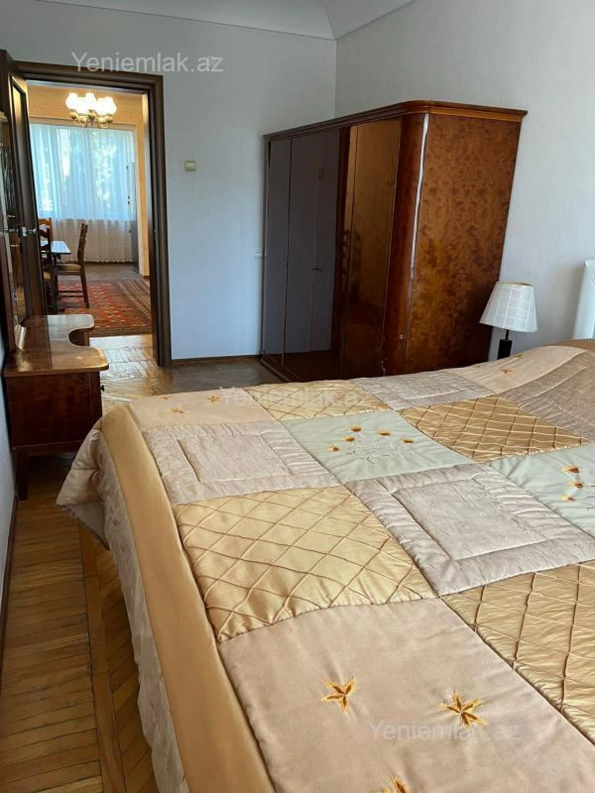 Satılır 3 otaqlı köhnə tikili 60 m²
