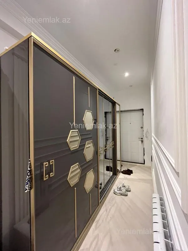 Satılır 2 otaqlı yeni tikili 89 m²