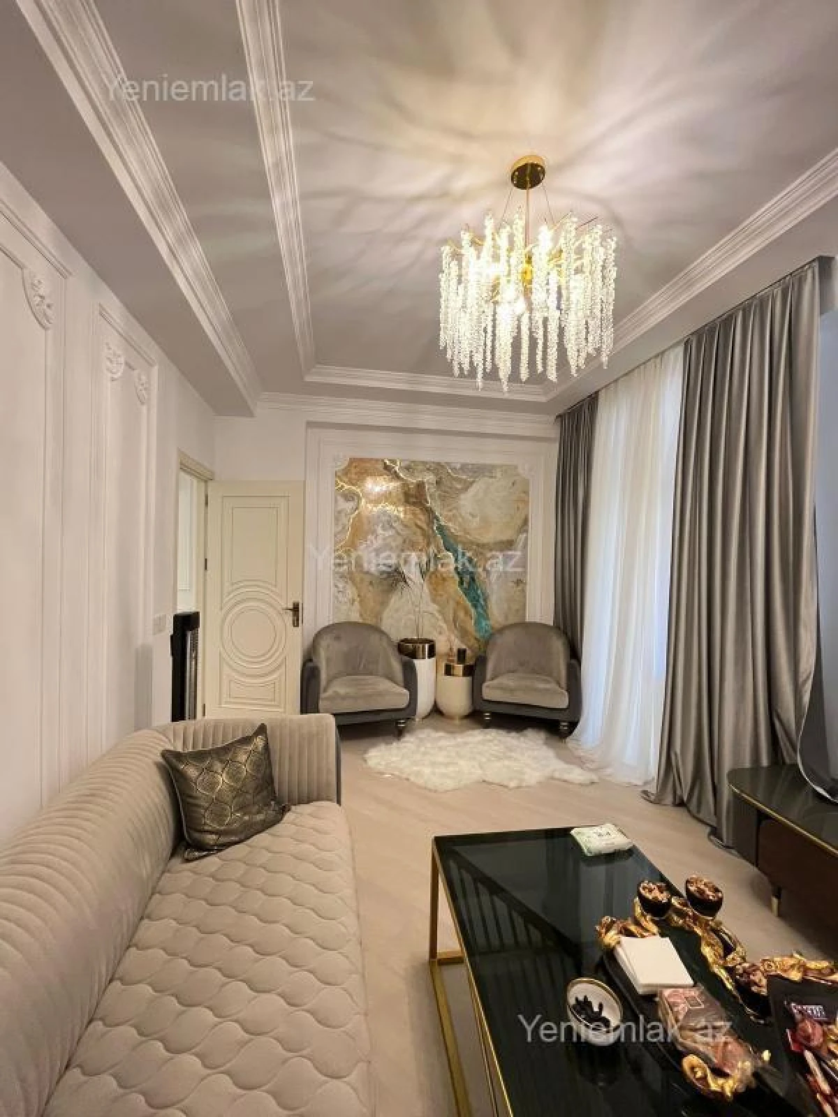 Satılır 2 otaqlı yeni tikili 89 m²