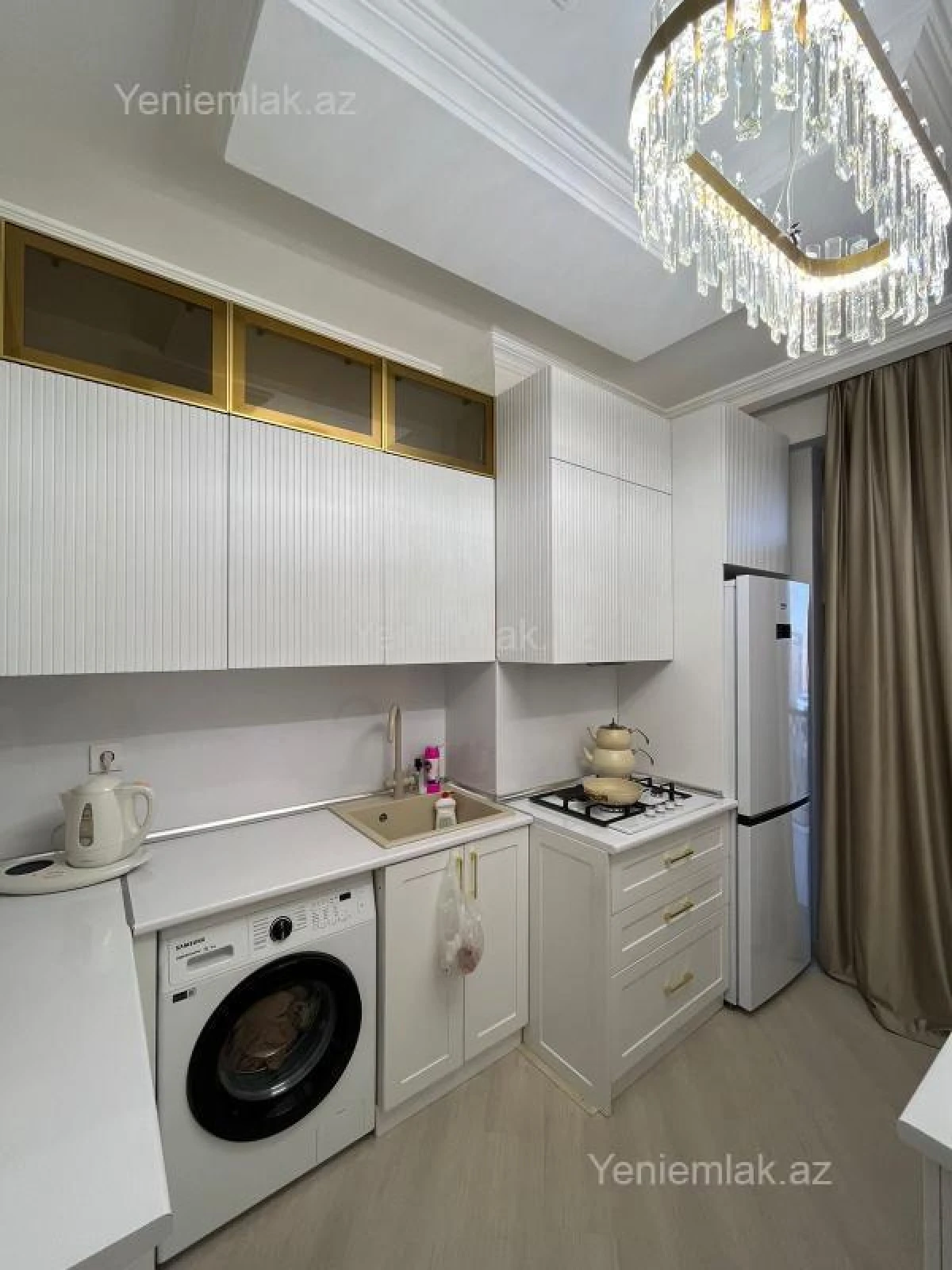 Satılır 2 otaqlı yeni tikili 89 m²