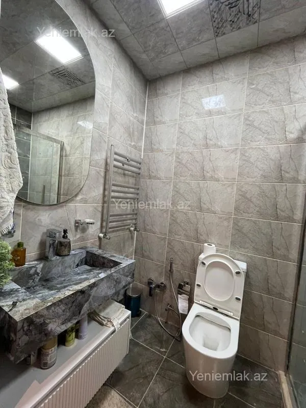 Satılır 2 otaqlı yeni tikili 89 m²