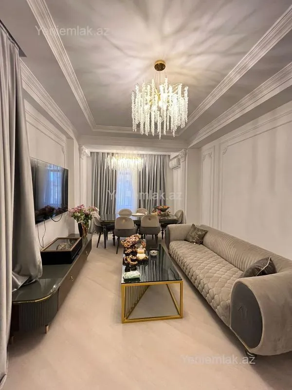 Satılır 2 otaqlı yeni tikili 89 m²