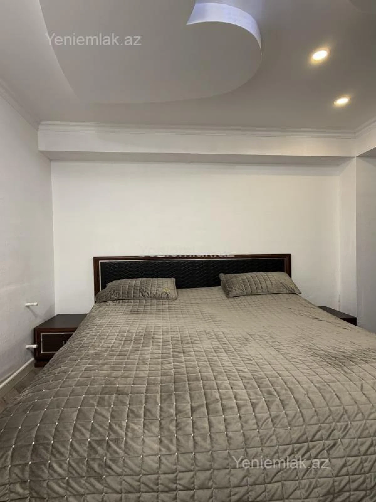Satılır 4 otaqlı yeni tikili 120 m²