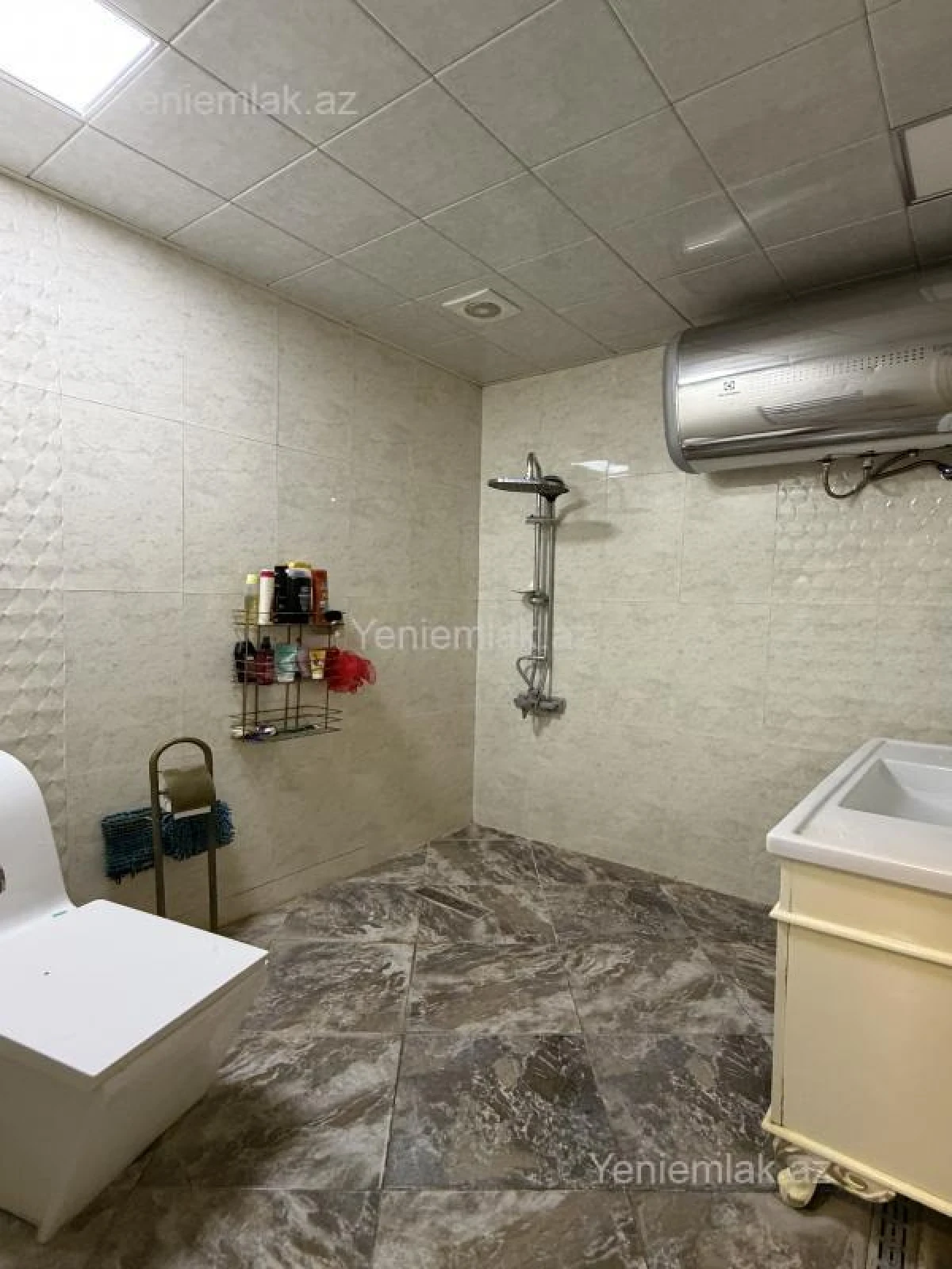 Satılır 4 otaqlı yeni tikili 120 m²
