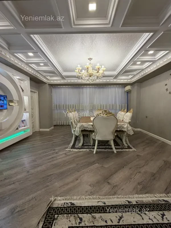 Satılır 4 otaqlı yeni tikili 120 m²