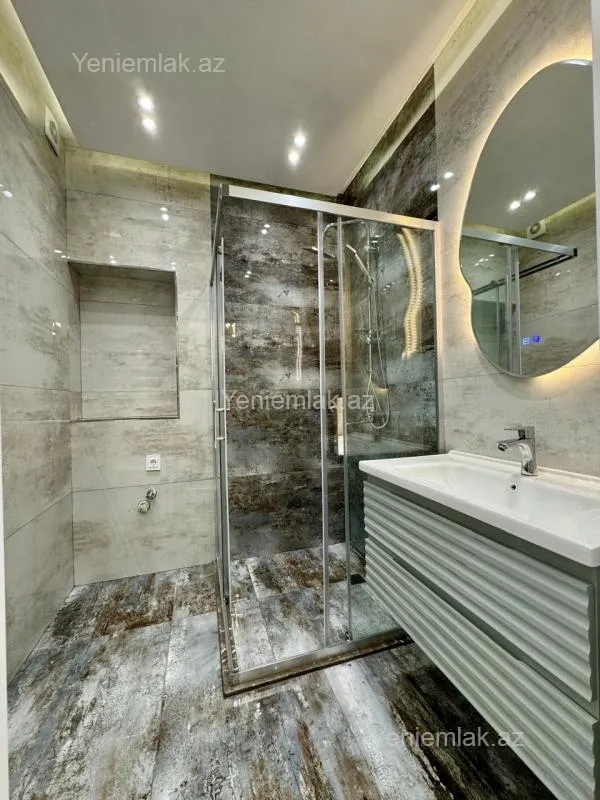 Satılır 3 otaqlı yeni tikili 110 m²