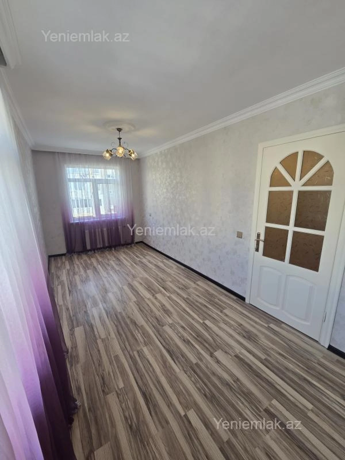 Satılır 2 otaqlı köhnə tikili 50 m²