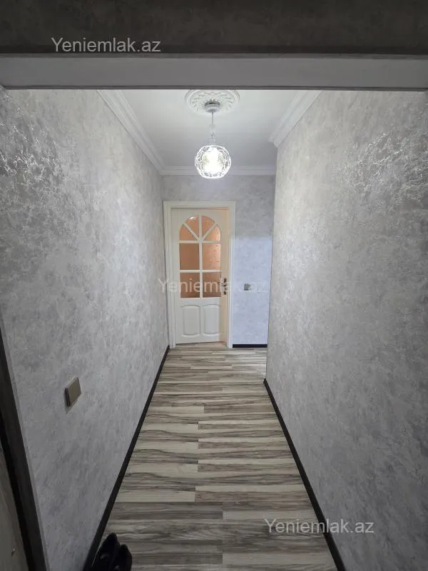 Satılır 2 otaqlı köhnə tikili 50 m²