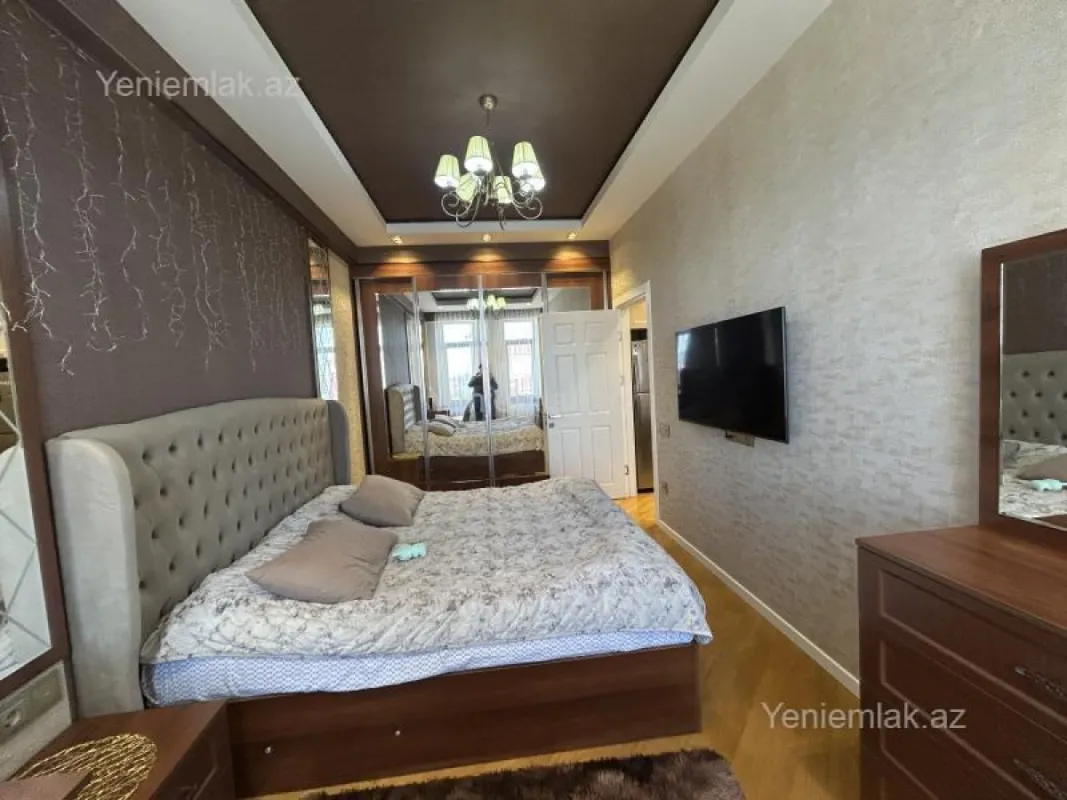 Satılır 2 otaqlı yeni tikili 61 m²