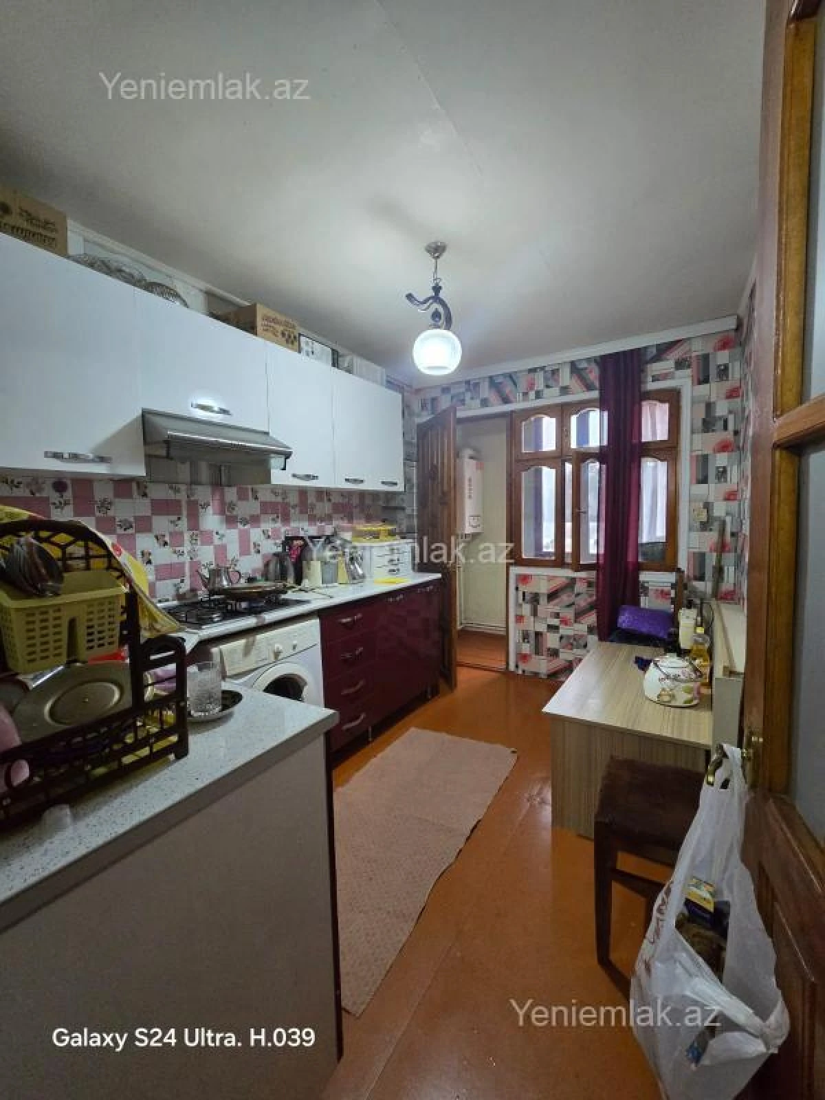 Satılır 1 otaqlı köhnə tikili 60 m²
