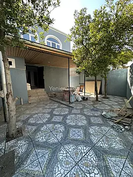 Satılır 5 otaqlı həyət evi 180 m²