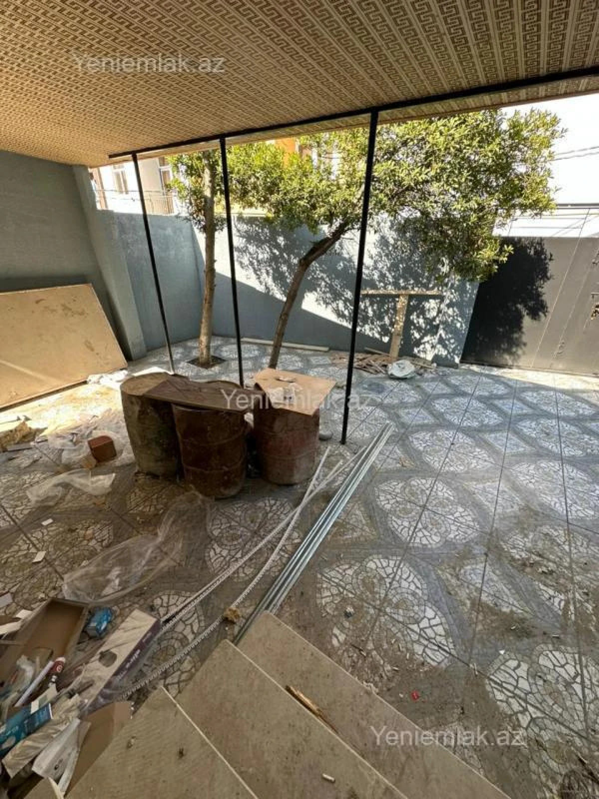 Satılır 5 otaqlı həyət evi 180 m²