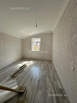 Satılır 5 otaqlı həyət evi 180 m²