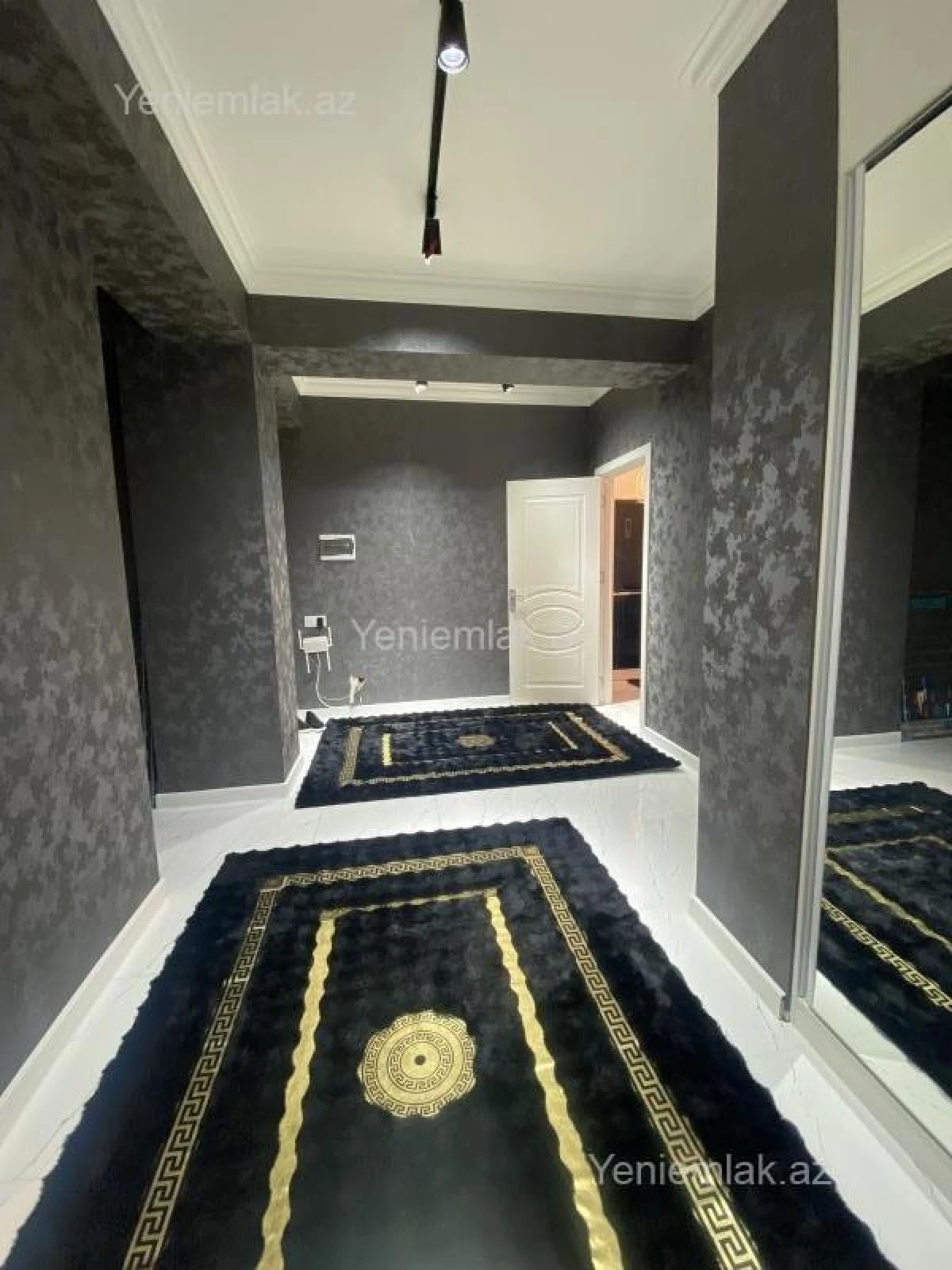 Satılır 3 otaqlı yeni tikili 90 m²