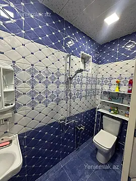 Satılır 4 otaqlı həyət evi 200 m²