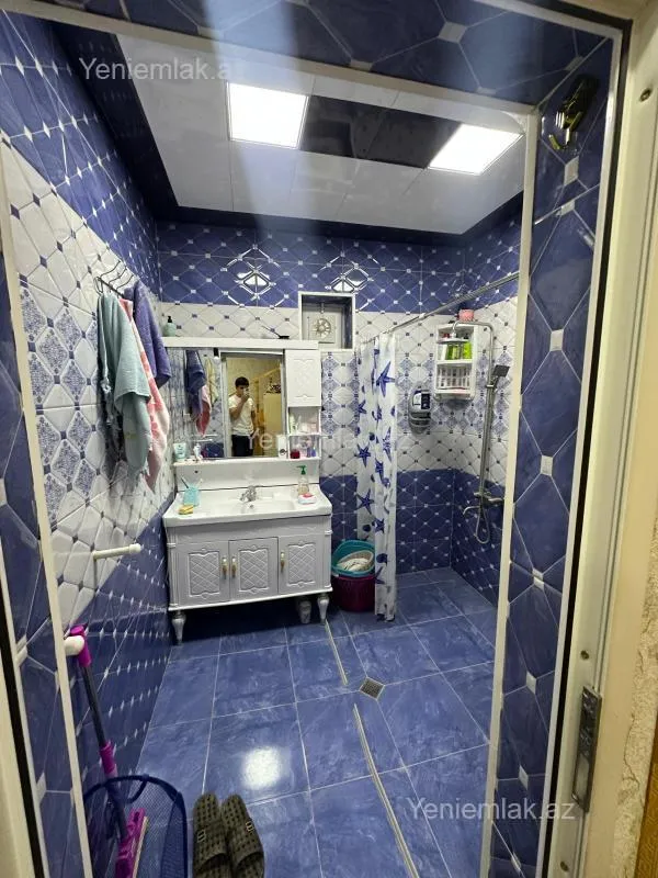 Satılır 4 otaqlı həyət evi 200 m²