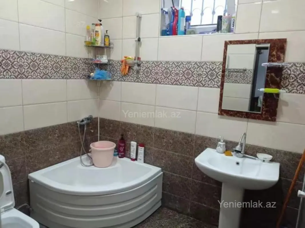 Satılır 4 otaqlı həyət evi 120 m²