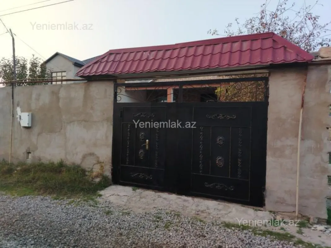 Satılır 4 otaqlı həyət evi 120 m²
