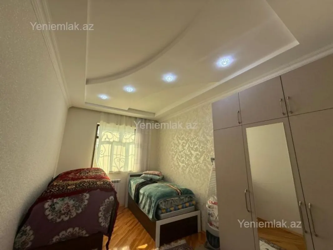 Satılır 4 otaqlı həyət evi 120 m²