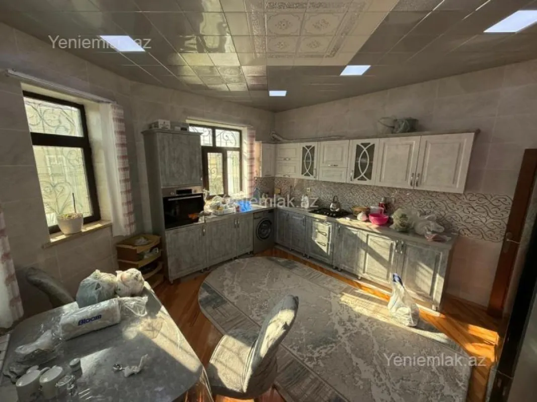 Satılır 4 otaqlı həyət evi 120 m²