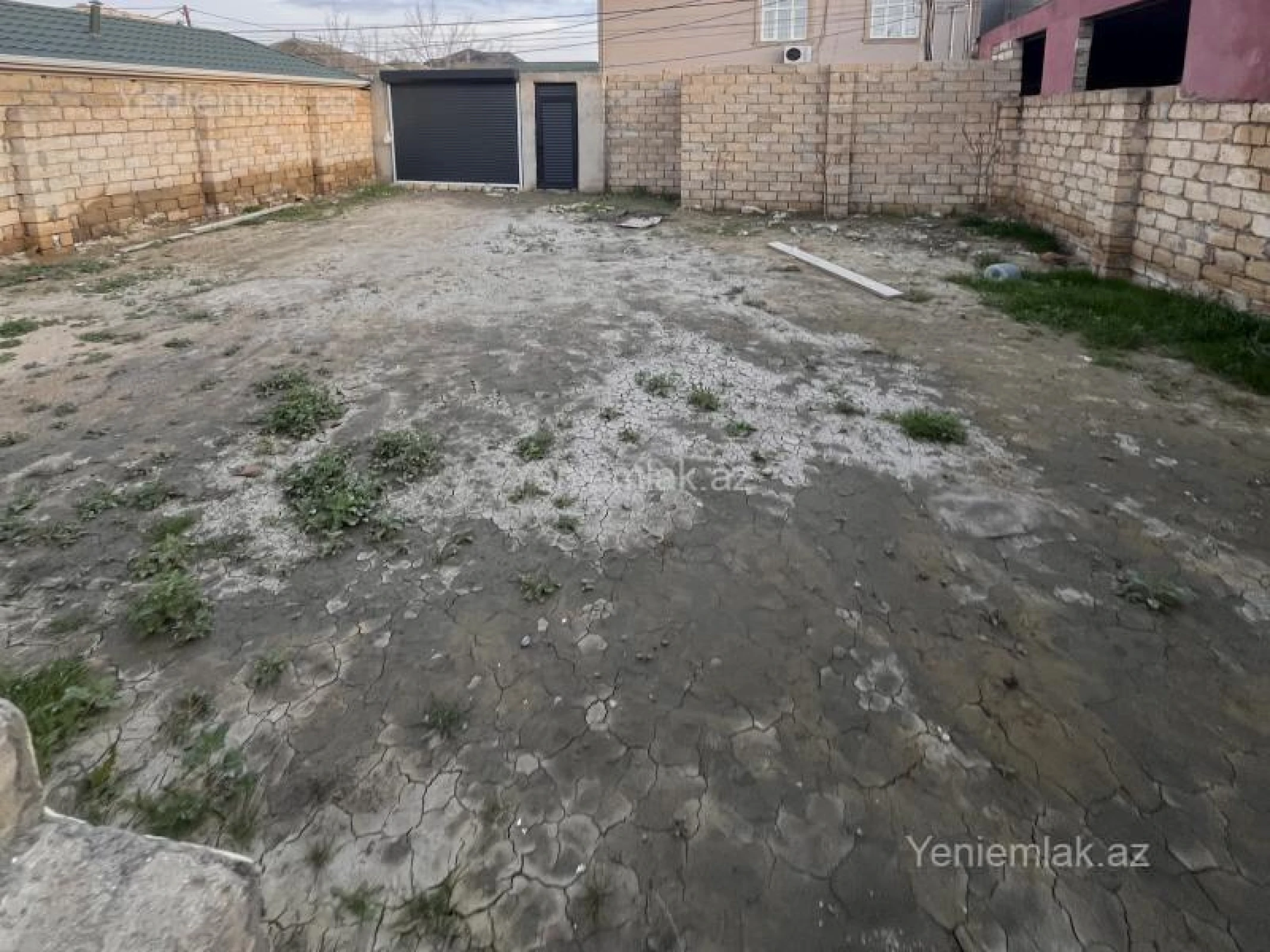 Satılır 4 otaqlı həyət evi 121 m²