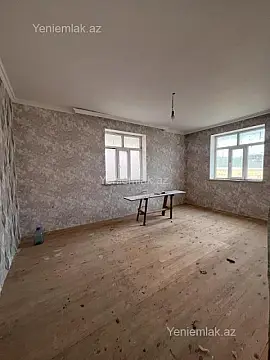 Satılır 4 otaqlı həyət evi 121 m²