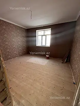 Satılır 4 otaqlı həyət evi 121 m²