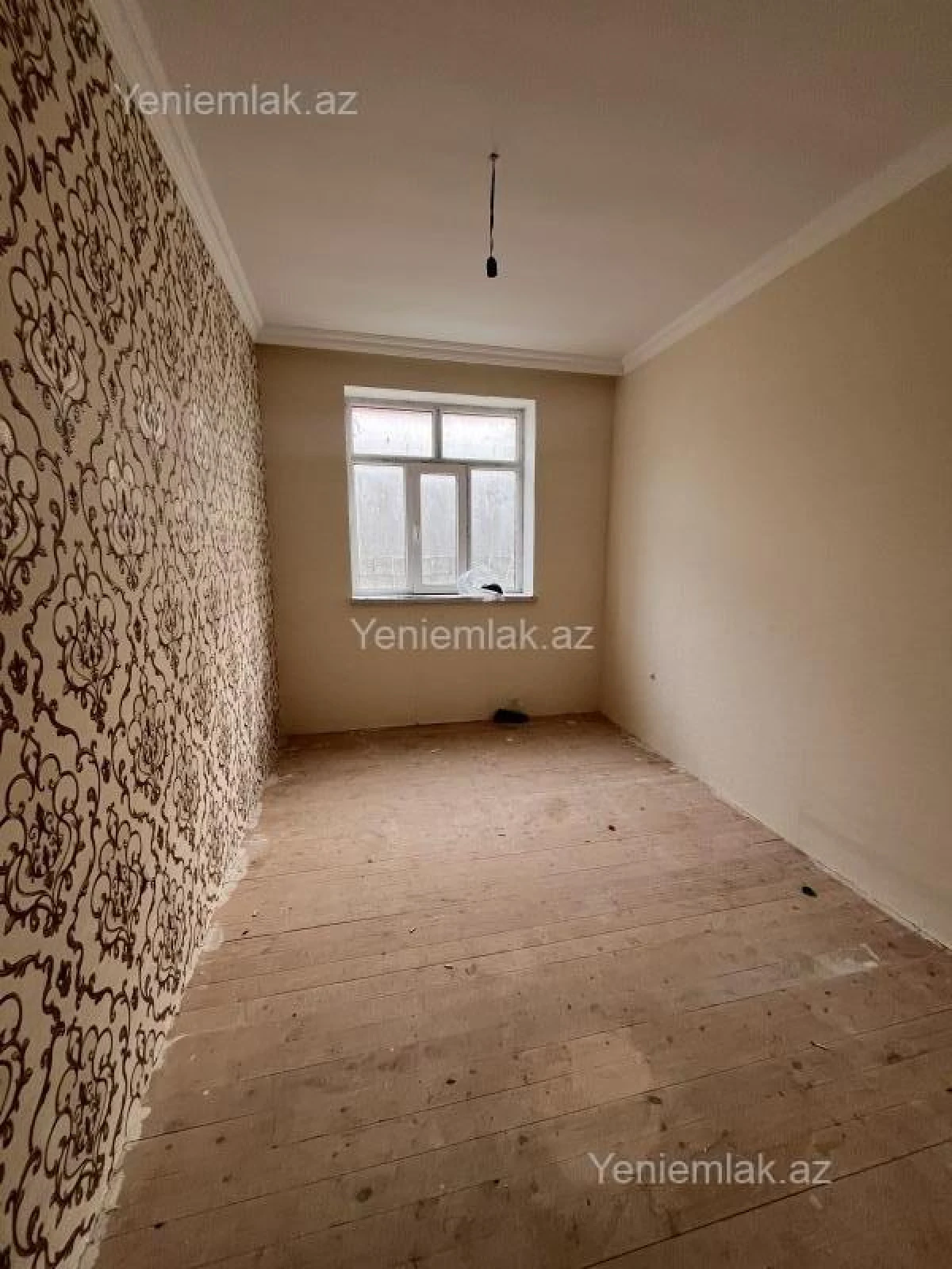Satılır 4 otaqlı həyət evi 121 m²