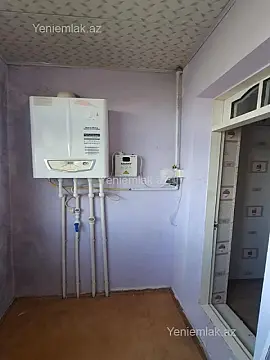 Satılır 2 otaqlı köhnə tikili 56 m²