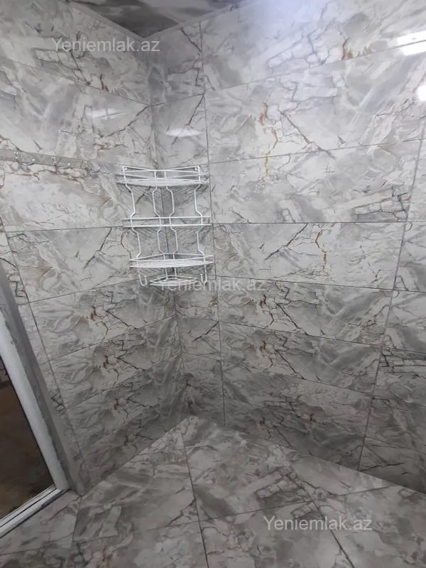 Satılır 2 otaqlı köhnə tikili 56 m²