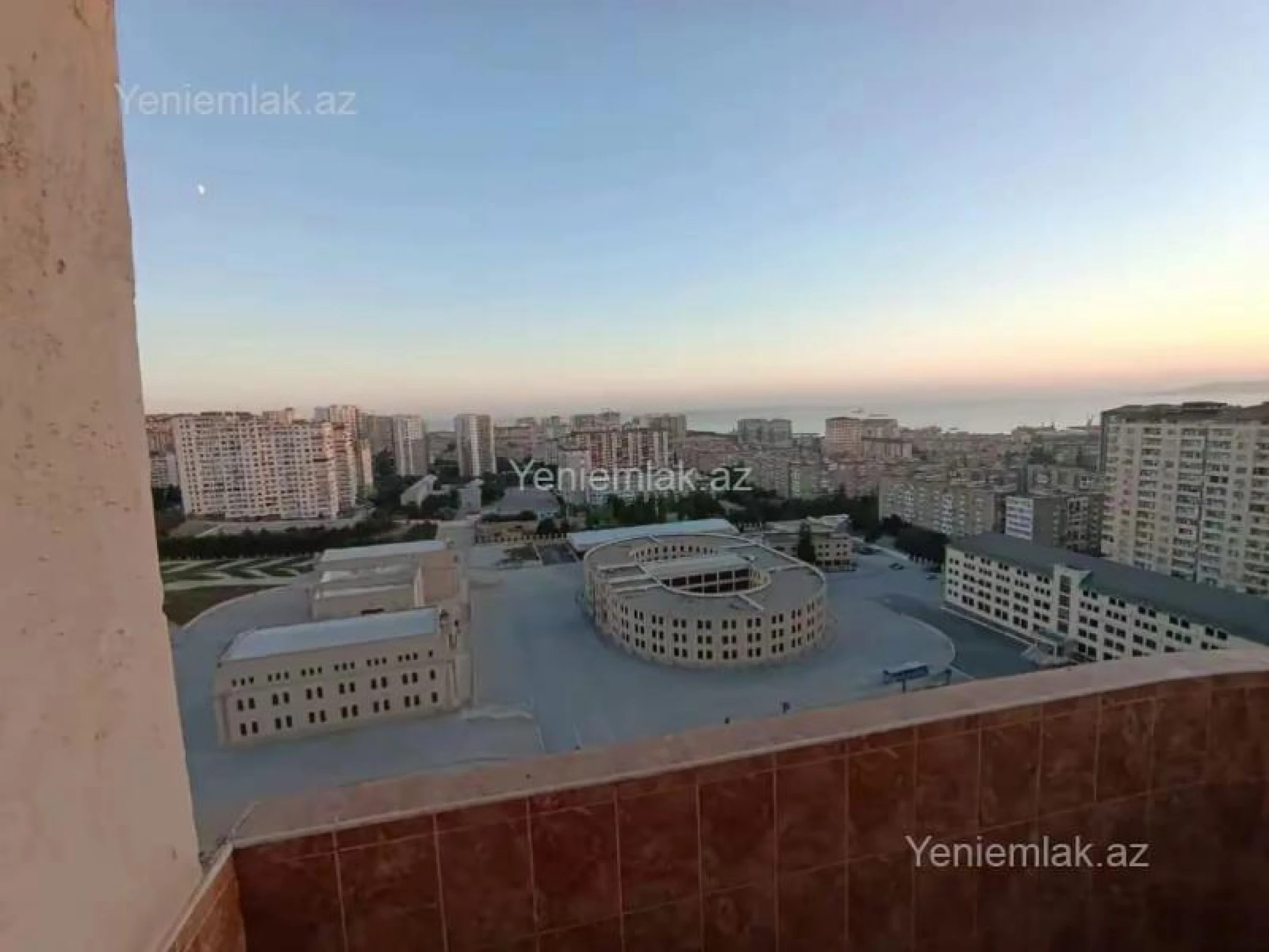 Satılır 3 otaqlı yeni tikili 118 m²