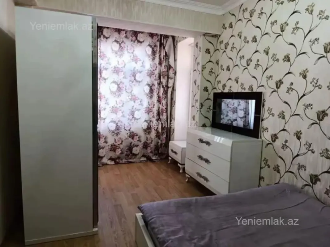 Satılır 3 otaqlı yeni tikili 118 m²
