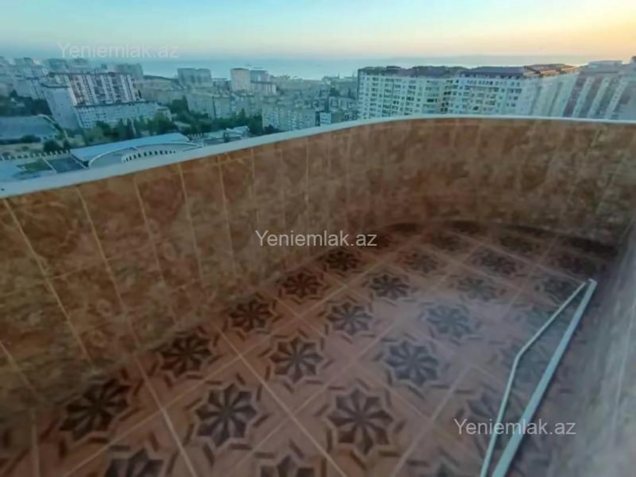 Satılır 3 otaqlı yeni tikili 118 m²