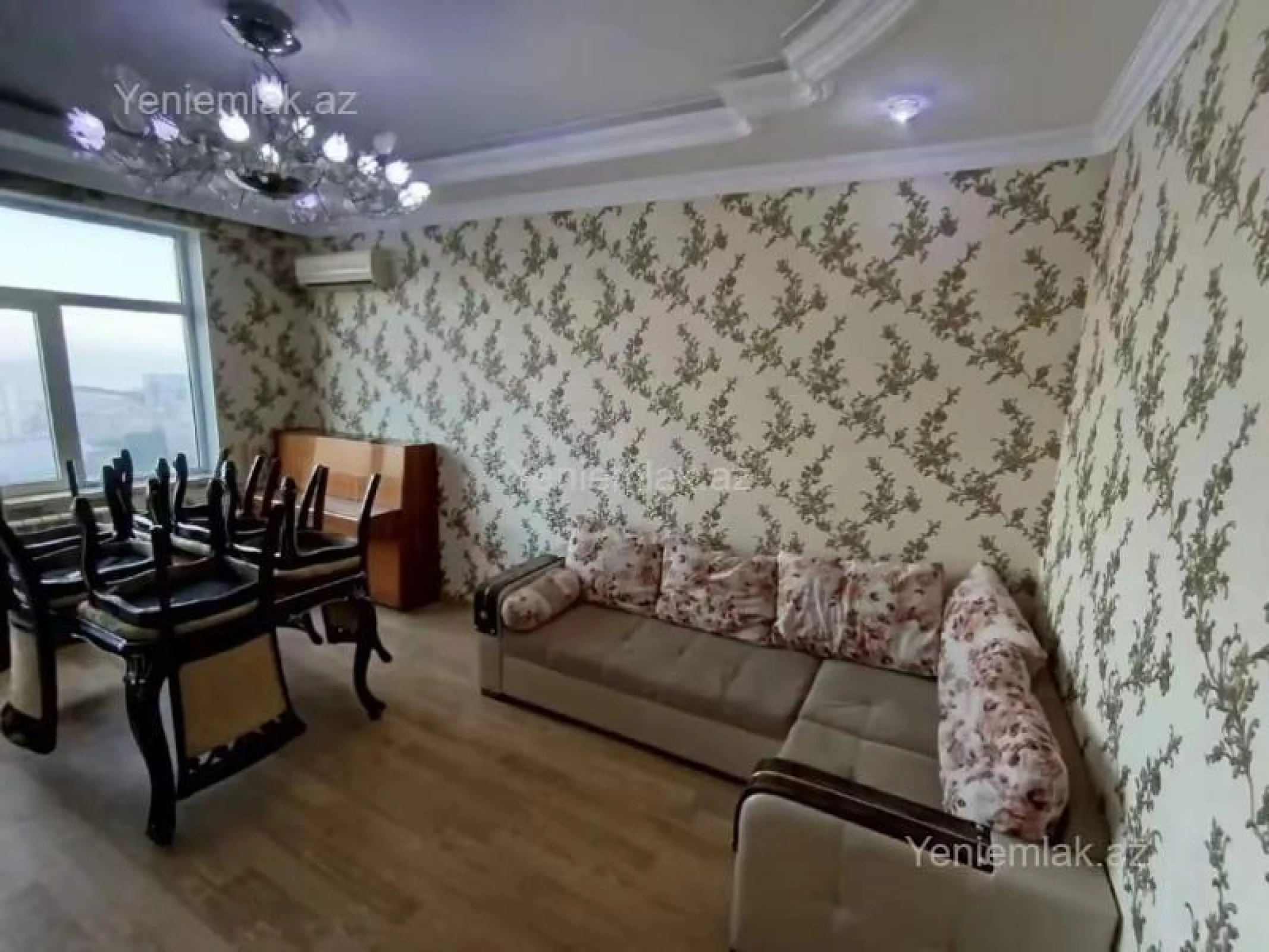 Satılır 3 otaqlı yeni tikili 118 m²