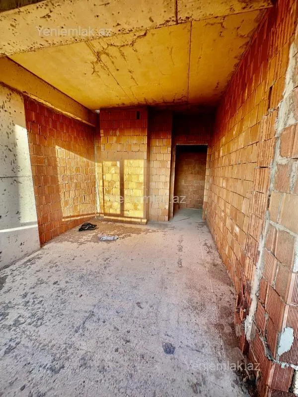 Satılır 3 otaqlı yeni tikili 113 m²