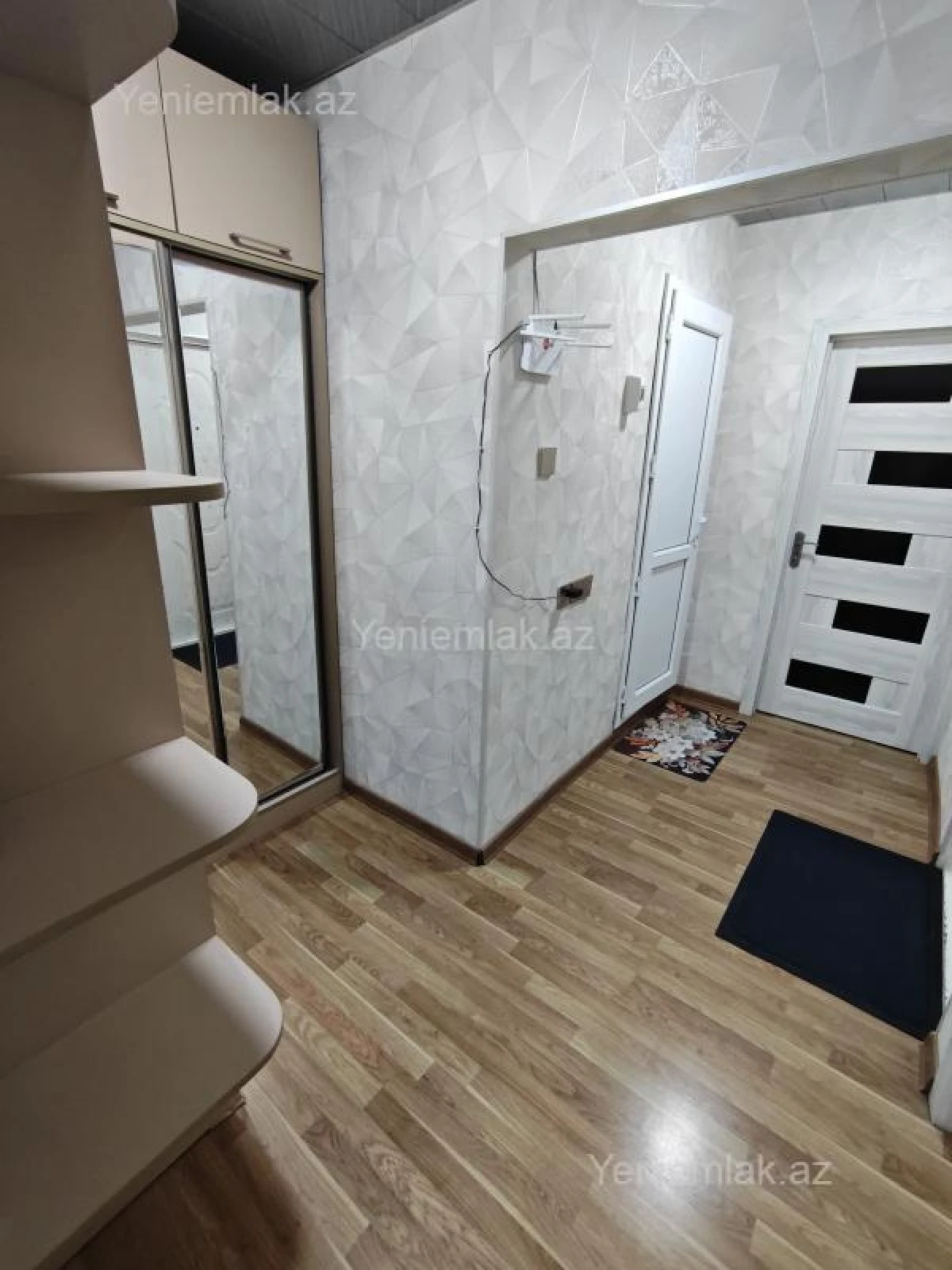 Satılır 3 otaqlı köhnə tikili 60 m²