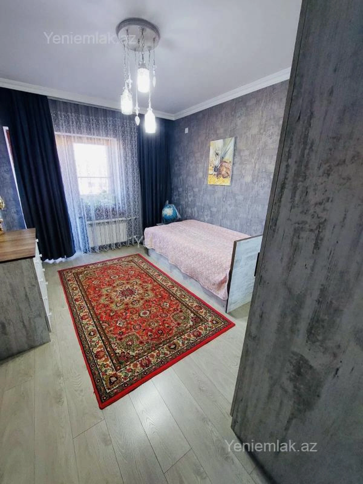 Satılır 4 otaqlı köhnə tikili 120 m²