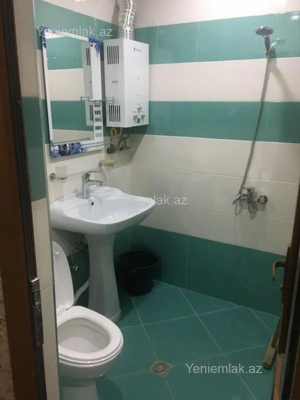 Satılır 1 otaqlı köhnə tikili 35 m²