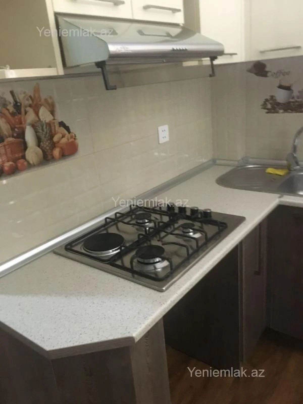 Satılır 1 otaqlı köhnə tikili 35 m²